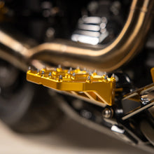 Thrashin Supply Aggressor Mini Floorboards - Gold