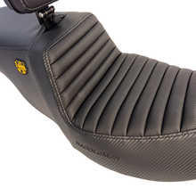 Saddlemen "Highwaymen" Tour Step-Up™ Seat W/ Rider Backrest Tuck & Roll 2008-2023 Flhr, Flht, Flhx & Fltr (Touring Models) - Includes Trikes (09-13)