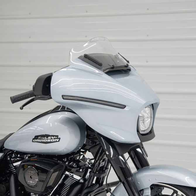 コーギーハウスクロックワークス8インチ Klock Werks Harley/Motorcycle Windshields, Accessories | 2LaneLife