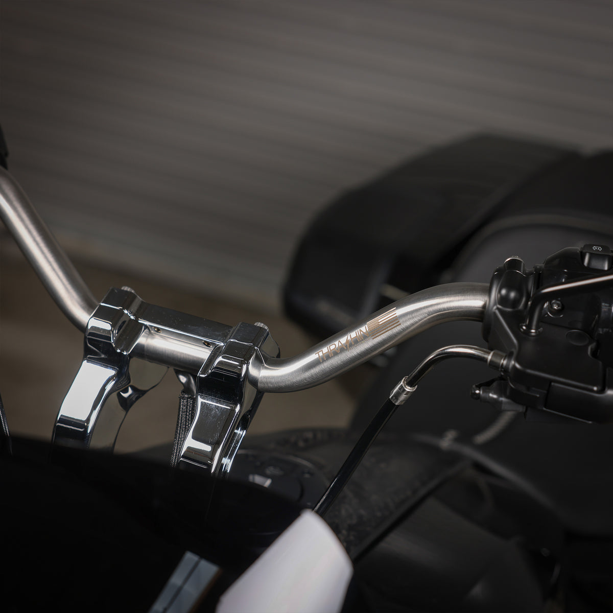 2024 FLH / FLTRX Mid Bend Bars - Stainless