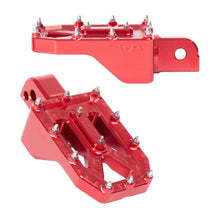 Thrashin Supply Aggressor Foot Pegs - Red