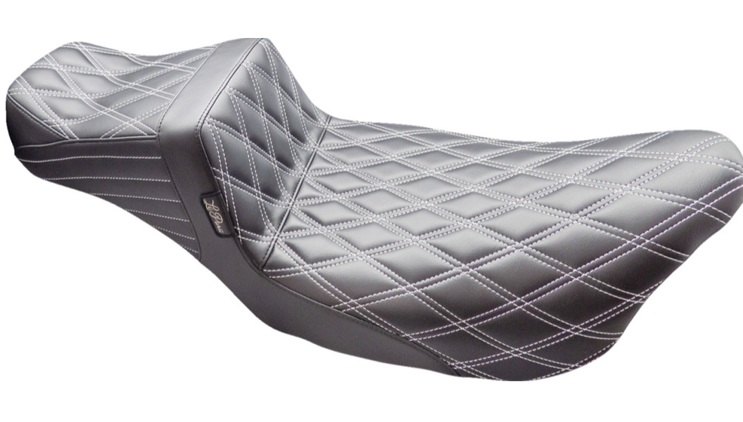 Le Pera Tailwhip Daddy Long Legs Seat - Double Diamond w/ Titanium Thread - FL '08-'24