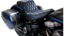Le Pera Kickflip Seat - Diamond - Black - Softail '18-'23