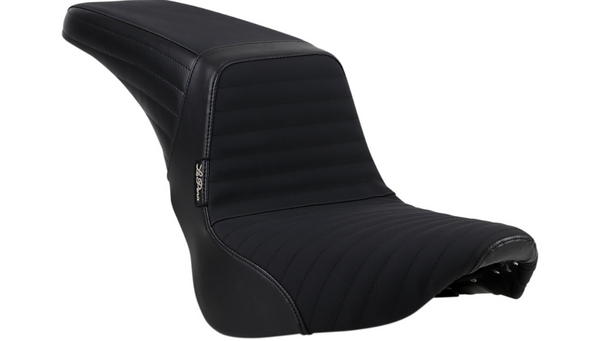 Le Pera Kickflip Seat - Pleated w/ Gripp Tape - Black - Softail '18-'23