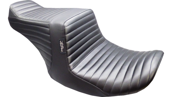 Le Pera Tailwhip Up Front Seat - Pleated - FLT/FLH '23-'25