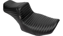 Le Pera Tailwhip Daddy Long Legs Seat - Pleated - FLH/FLT '23-'25