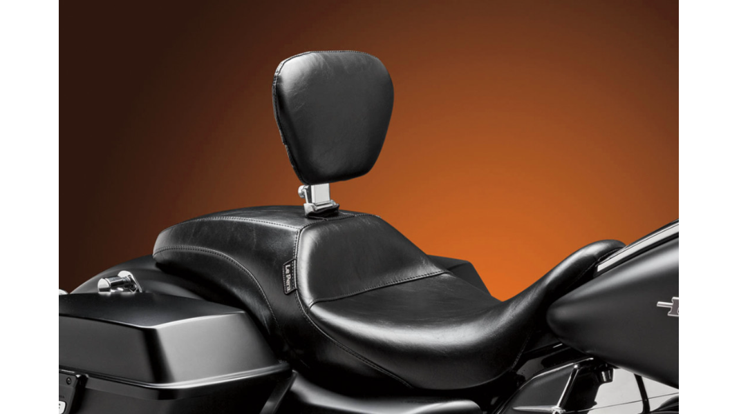 Le Pera Outcast Seat - Full-Length - With Backrest - Smooth - Black - FL '08-'23