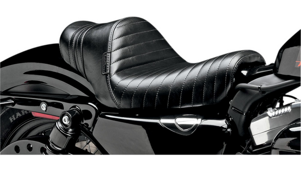 Le Pera Stubs Spoiler Seat - Pleated - Black w/ Black Stripes - XL '04-'23