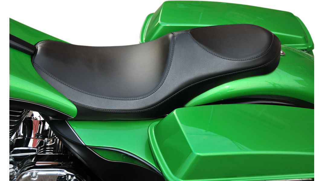 Le Pera Villain Seat - Smooth - Black - FL '08-'23