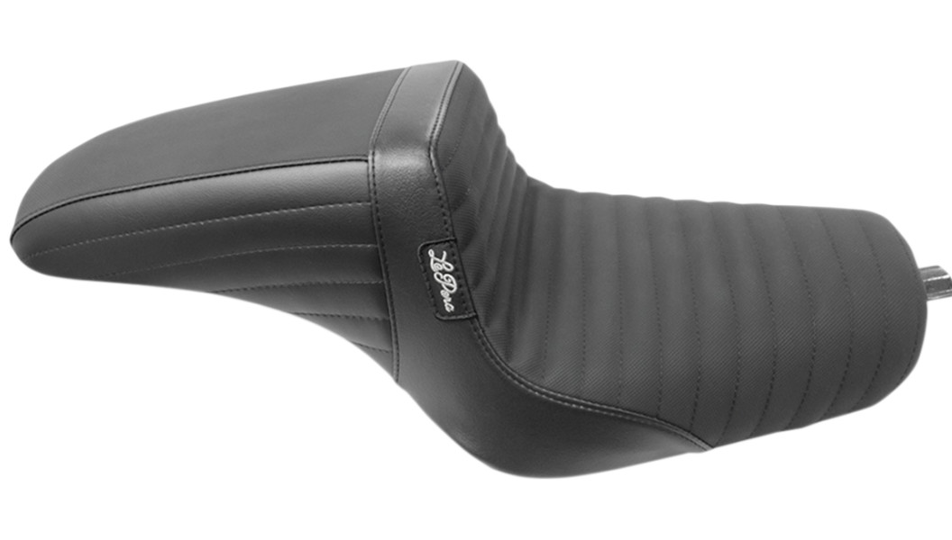 Le Pera Outcast GT Seat - 2-Up - With Backrest - Black Double Diamond - Perforated - FL '08-'22