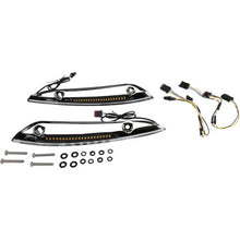 Custom Dynamics Genesis® 4 Dynamic Led Road Glide® Windshield Trim - Standard Flash