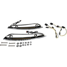 Custom Dynamics Genesis® 4 Dynamic Led Road Glide® Windshield Trim - Sequential Flash