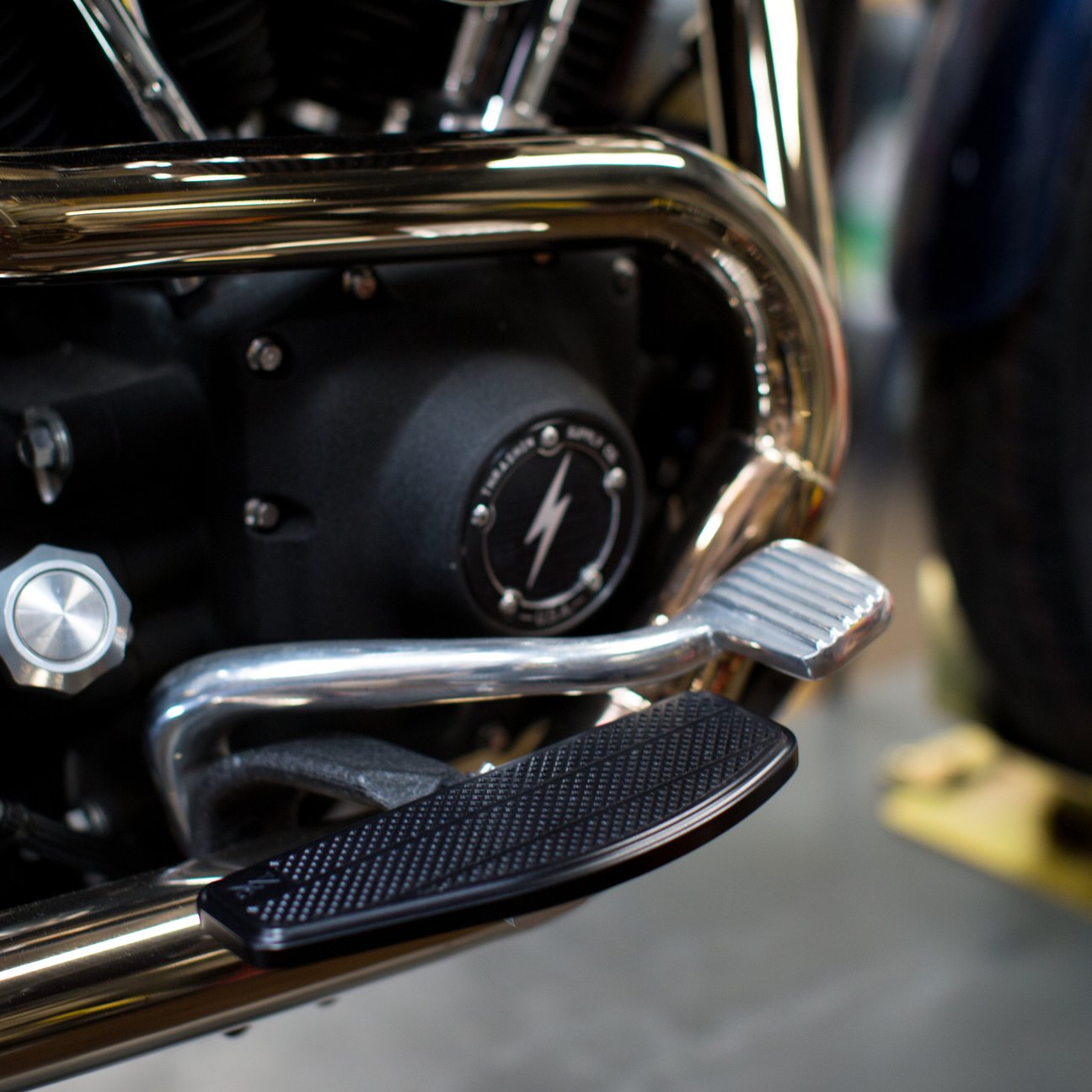 Mini Floorboards - Black - Dyna, Sportster, FXR, Softail...