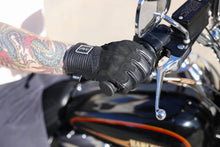 Thrashin Supply Boxer Glove - Black