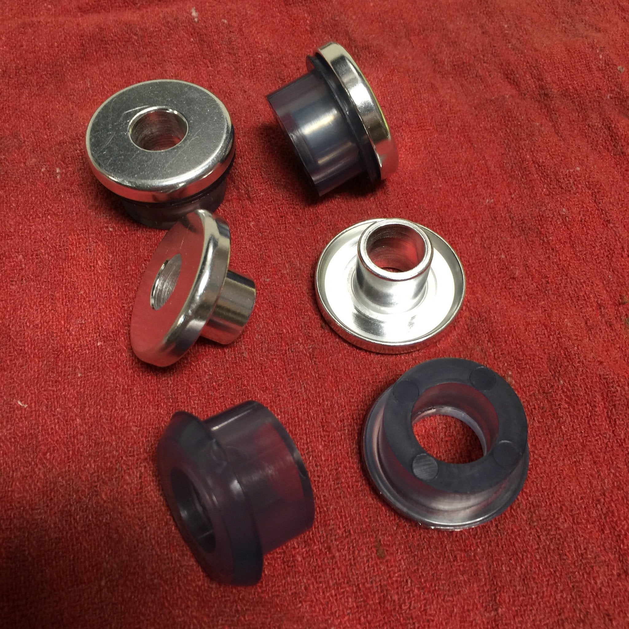 GOODEN TITES Bushings