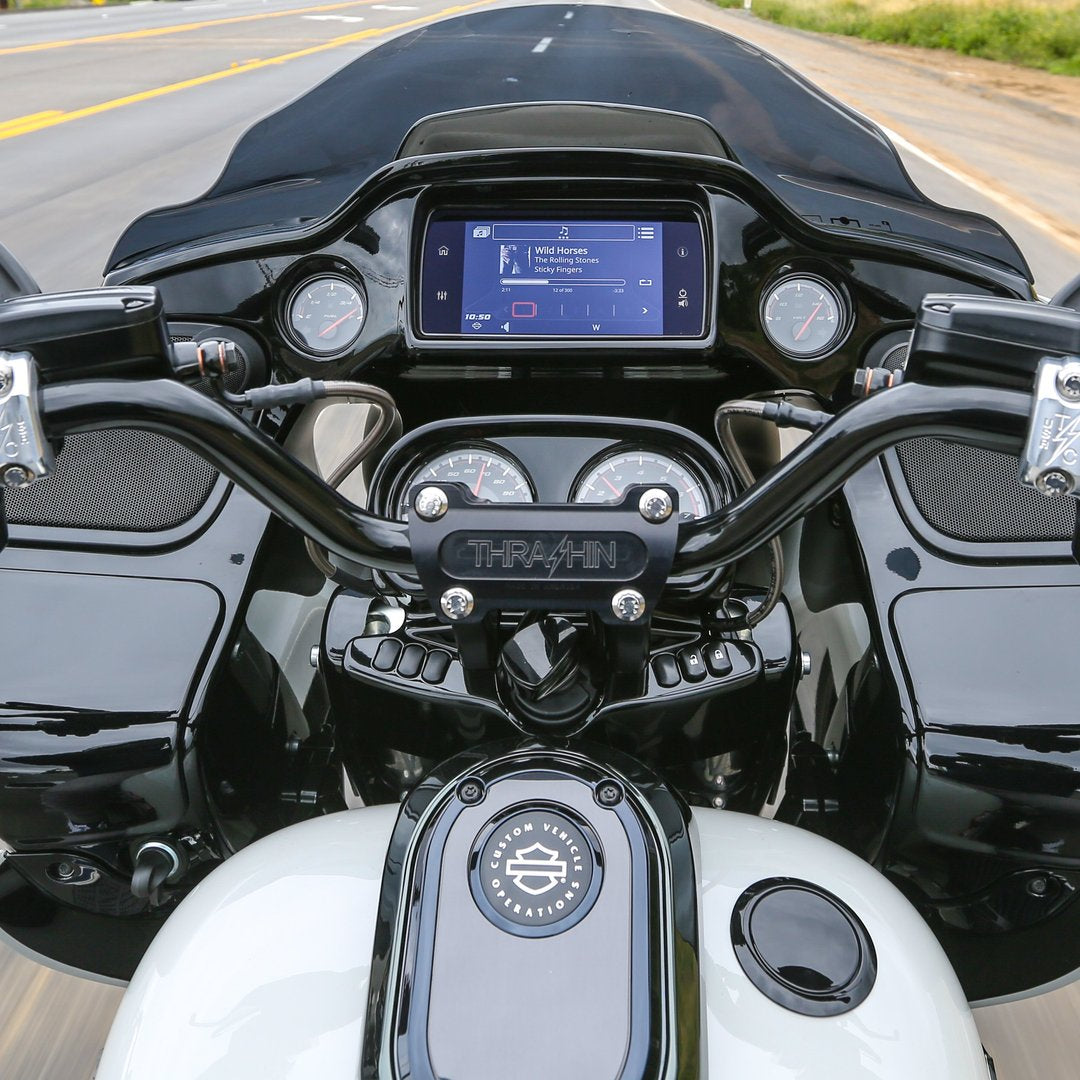 Bars, Risers, & Adapter Plate Kit - Road Glide